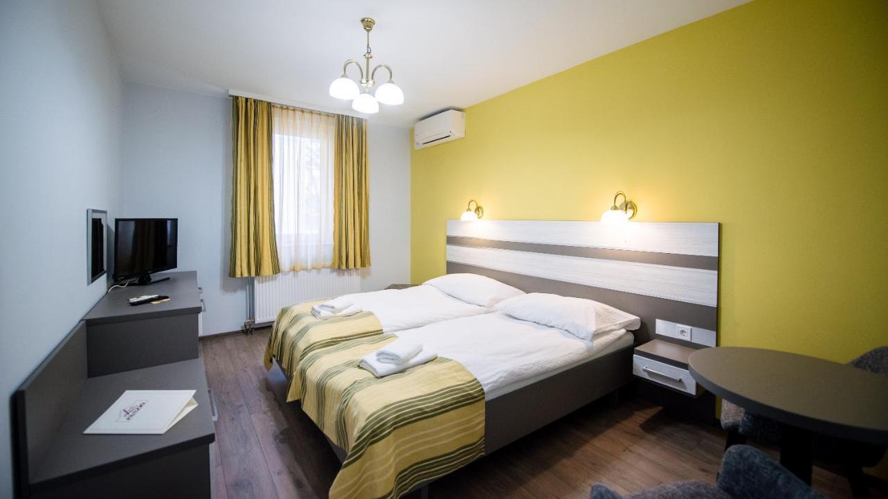 Lux Panzió
